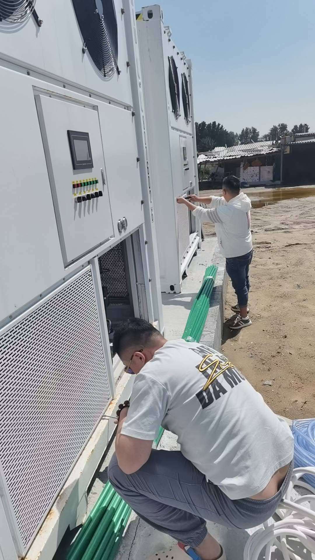 Commissioning the container farm equipment at the Sharjah site