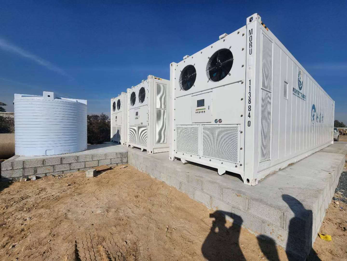 HVAC cooling units of the Sharjah container mushroom farm