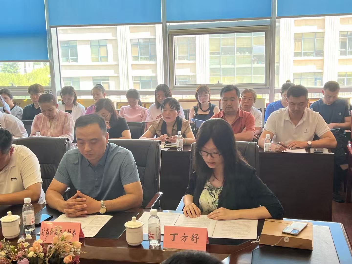 Rheaura Group 出席代表丁方舒 | Diana Ding representing Rheaura Group at the Chengyang policy seminar
